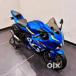 SUZUKI GSX R