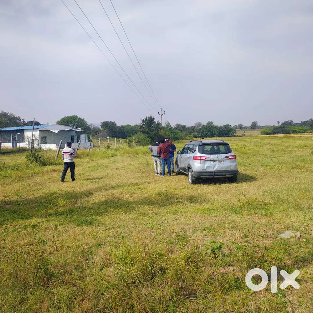 Just 2900/- per square yard at Jadcerla Highway Road .