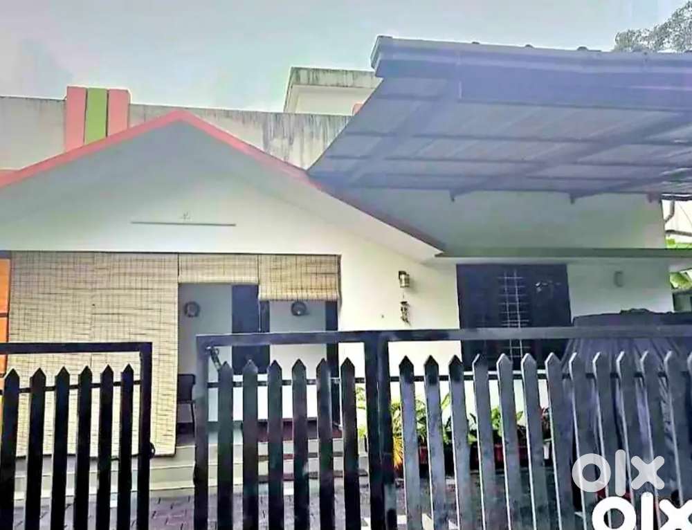 House near Cherthala KVM Hospital 1 km കിഴക്കുവശം 2 BHK