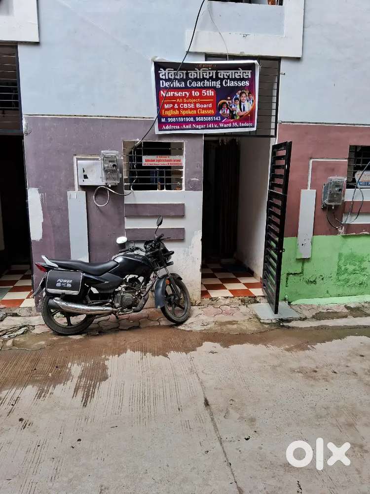 Near Mr9/C 21 Mall  And Robot Sqware