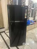 LG 437 litre good condition