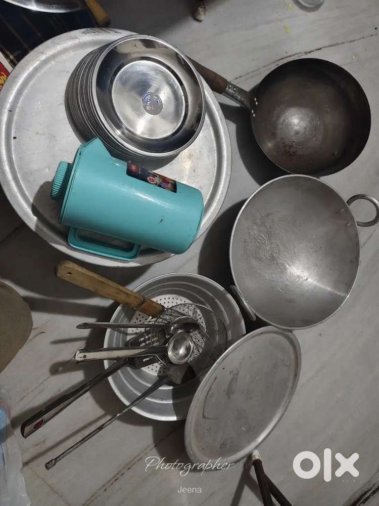 Kitchen used Dishes