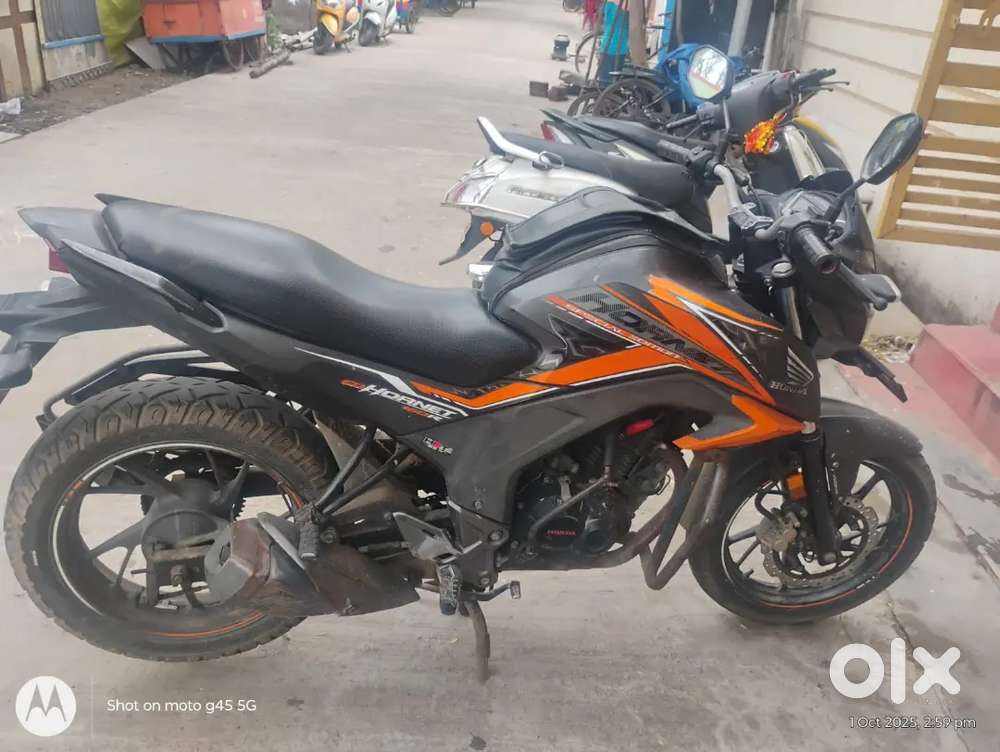Honda CB 160R