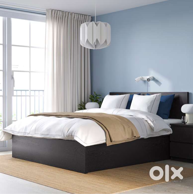 Wooden Double Storage Bed On Rent