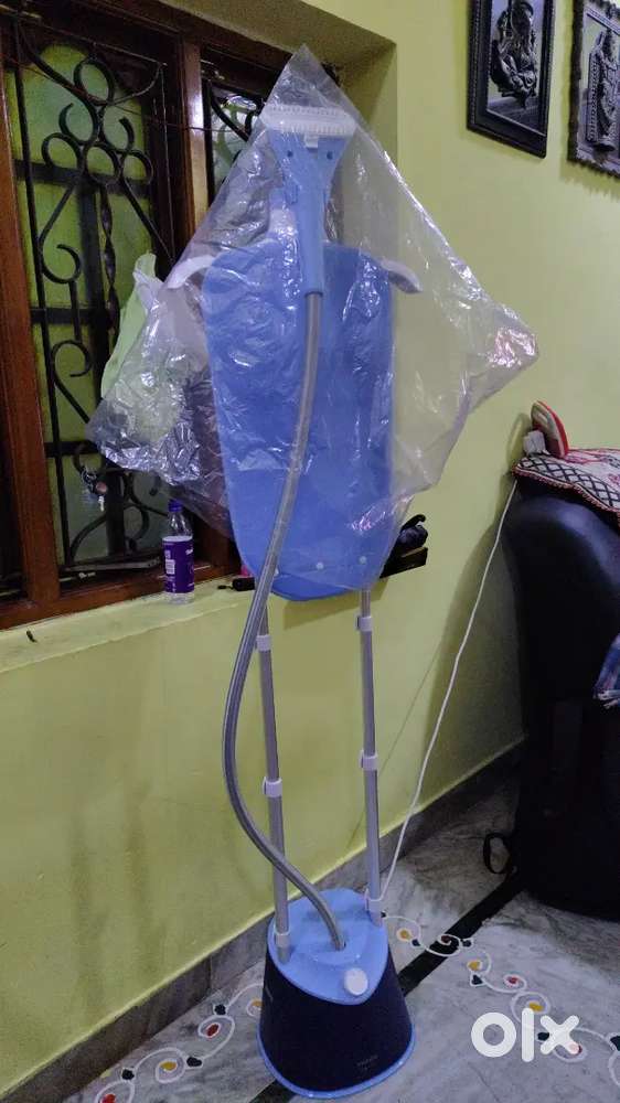 Garment streamer