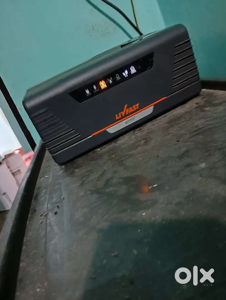 LIVFAST inverter and battery(battery in 6 months warranty)