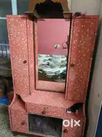 Dressing table