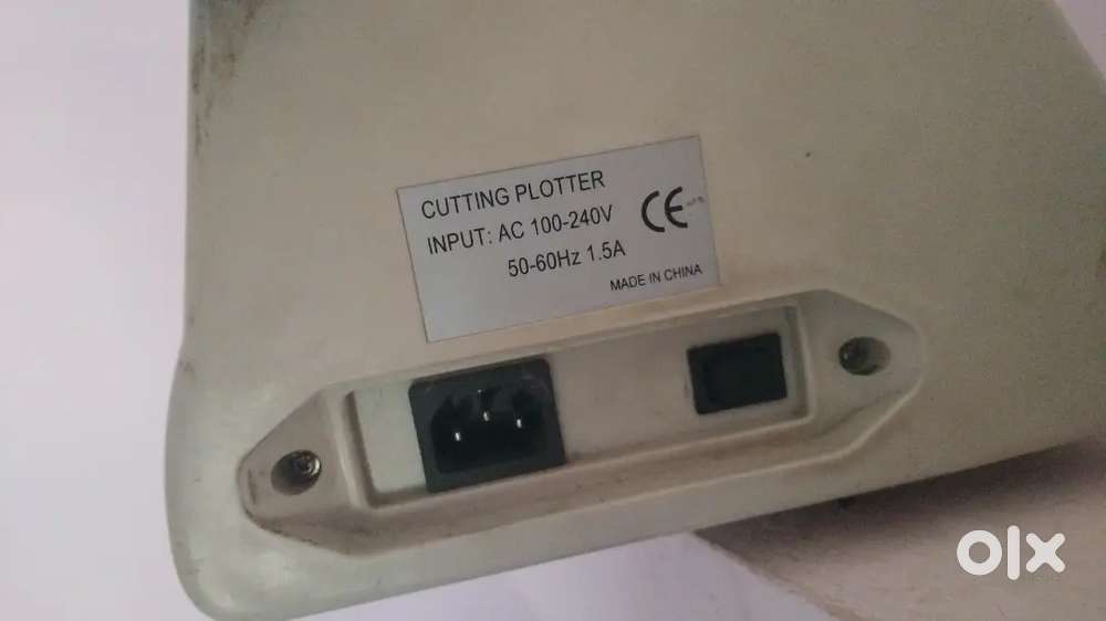 Computer and sticker cutting ploter machine