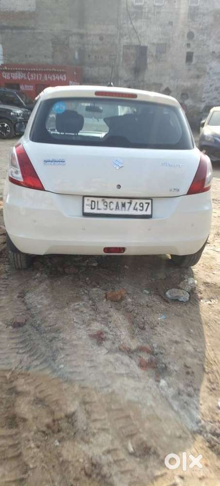 Maruti Suzuki Swift LXI, 2017, Petrol
