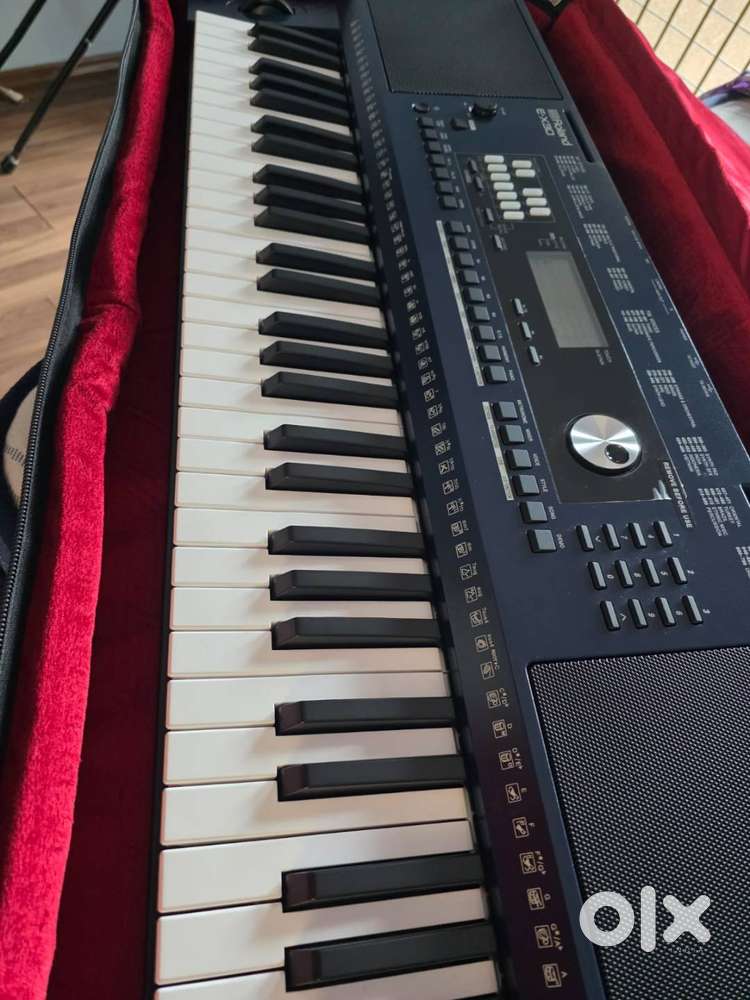 Rolland E-X30 Music arranger