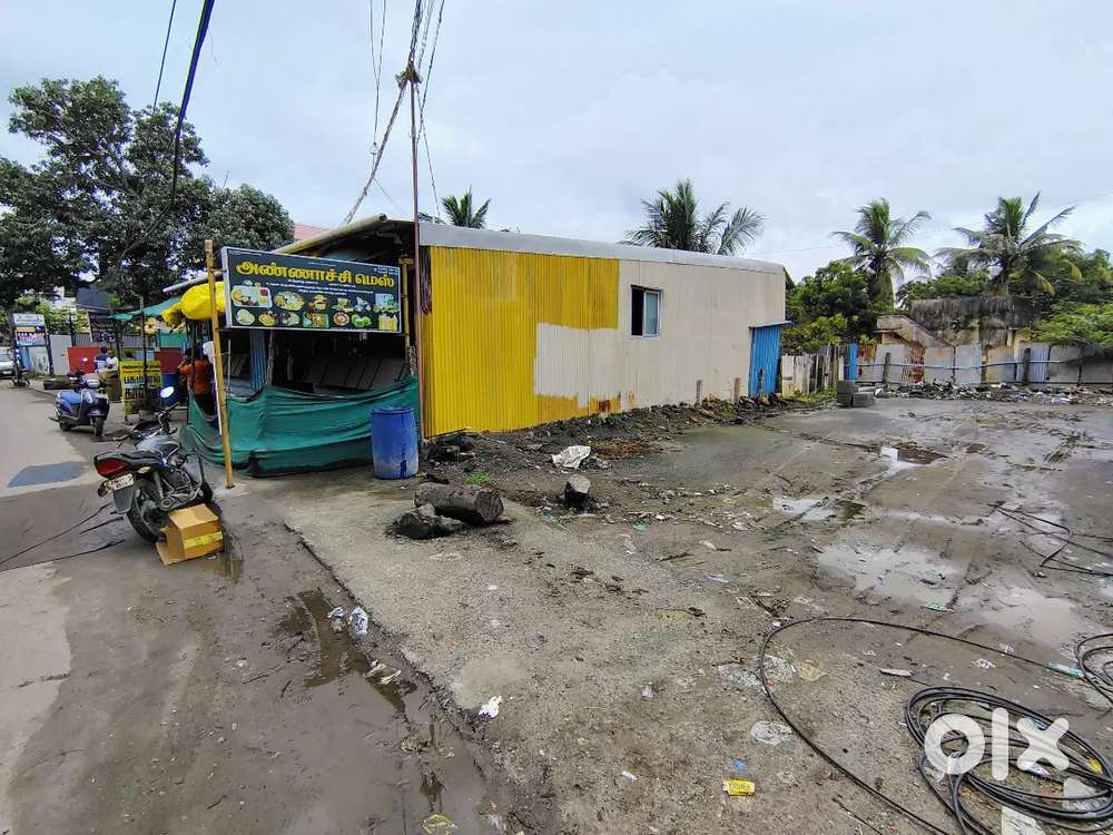 Main road land for rent