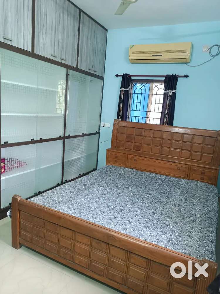 3 bhk fully furnshied flat Rs 35,000 for family or bachlear near kiit