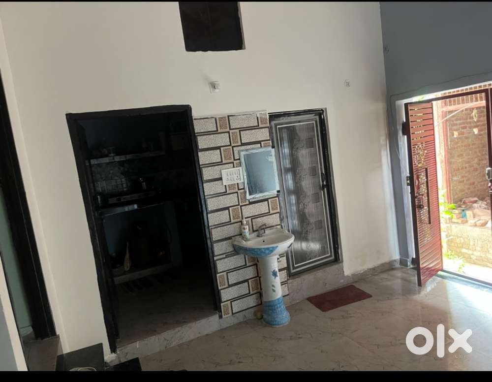 Ground floor for rent