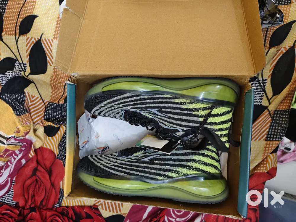 Asian shoes brand new