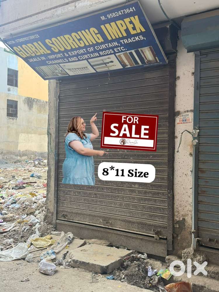 Shop for sale In baba colony 8x11 size