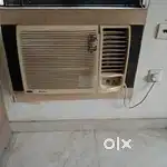 Carrier 1.5 ton window ac