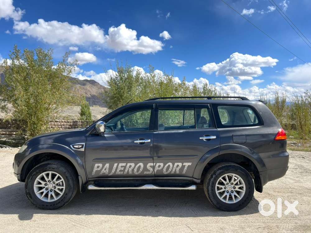 Mitsubishi Pajero Sport 2013 Diesel Well Maintained
