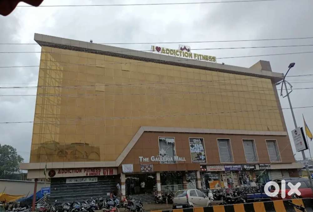 Sakchi best location 2nd floor Galleria mall pe shop hai