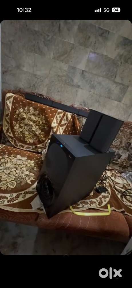 Sony HT-S20R Real 5.1ch Dolby Digital Soundbar for TV with subwoofer a