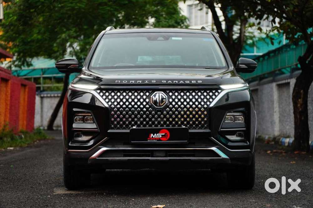 MG Hector Plus Sharp pro Blackstorm 1.5 Turbo Petrol CVT 7 STR, 2023..