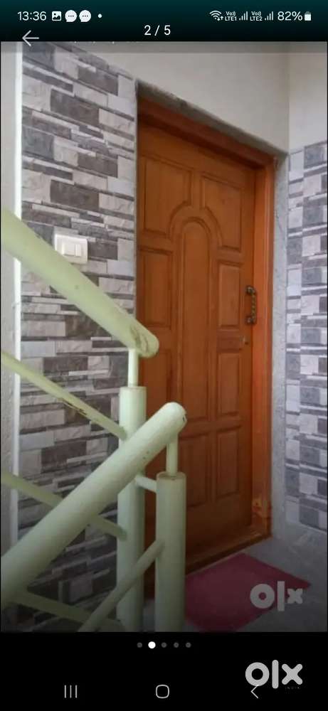 2 BHK House on 2nd floor for rent