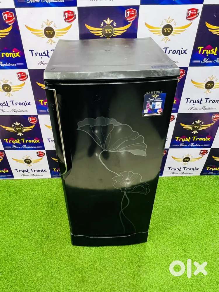 Black samsung 190ltr single door fridge