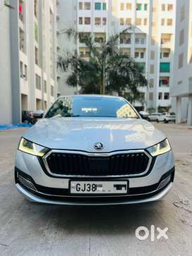 Skoda Octavia 2.0 L K TSI AT, 2022, Petrol