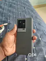 iQOO 11. 8/256gb.good condition.