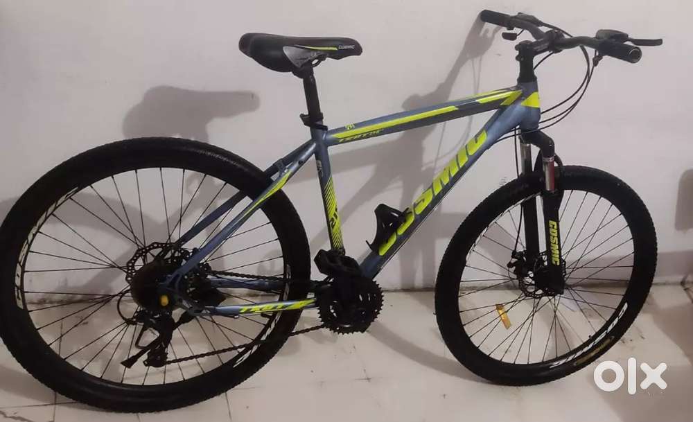 Cosmic 24 gear cycle less used 8 month