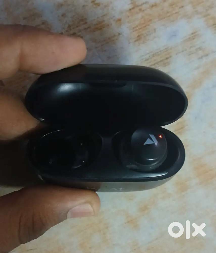 Bot Earbuds Airdopes 161 (Left) Working Perfectly