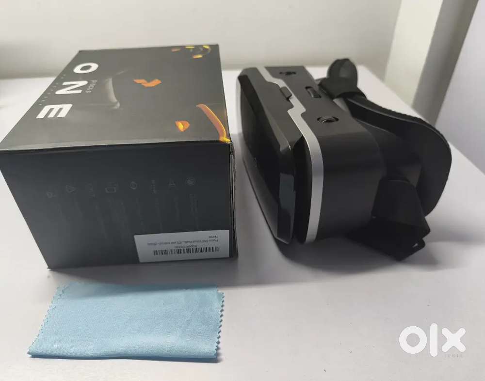 Procus one VR headset