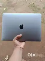 Apple MacBook Air M1 (2020) | Excellent Condition| Box & Charger