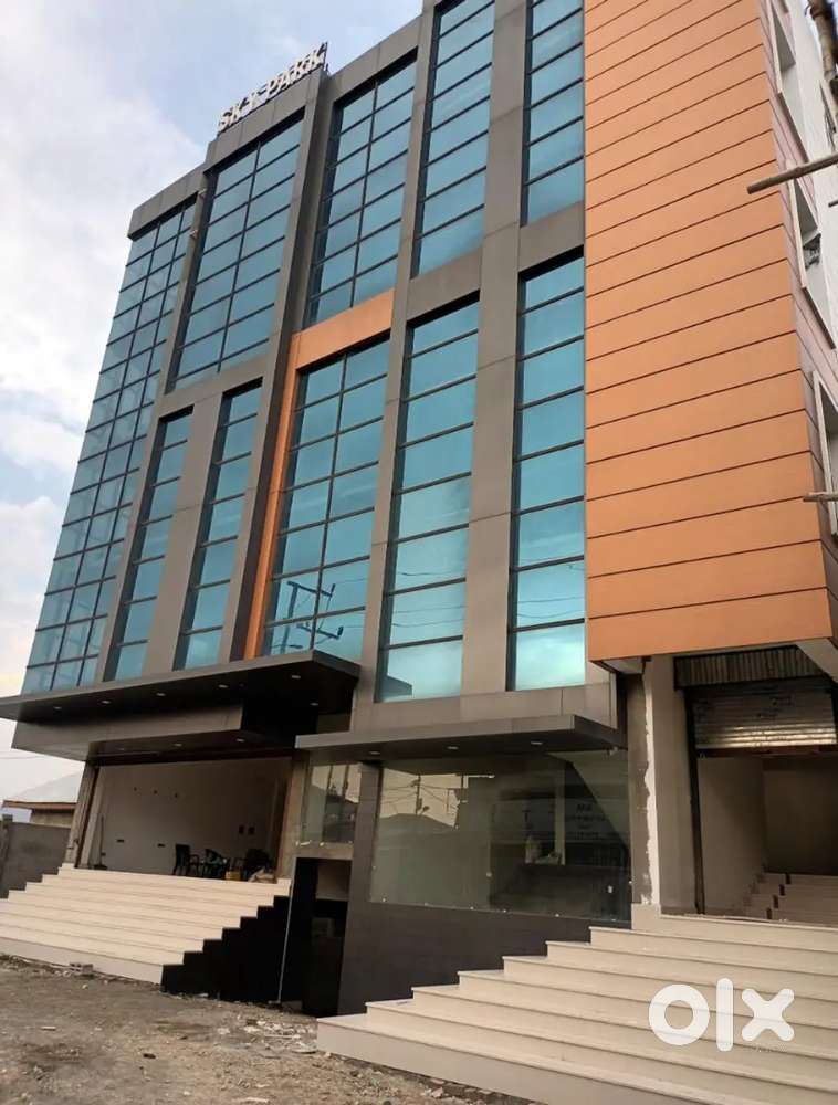 Commercial building for rent on main road Srinagar