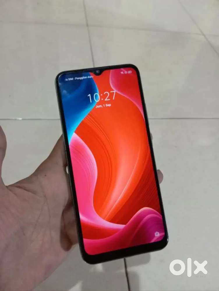 realme c 11 I want to sell resson new buying phone