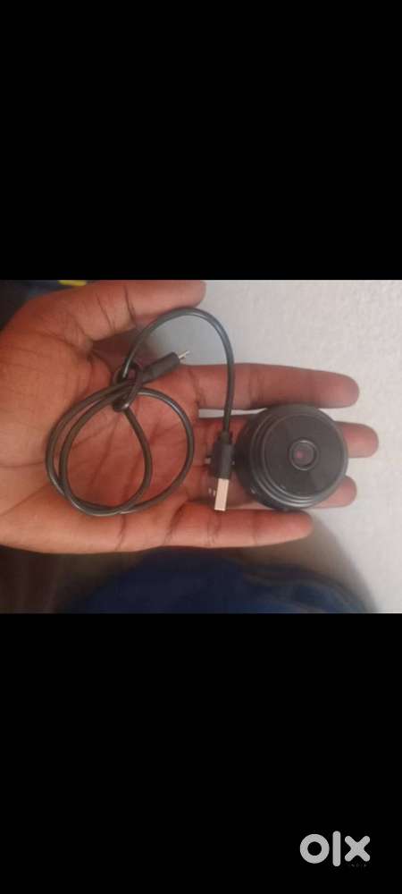 Cc camera with memory card and charg cable