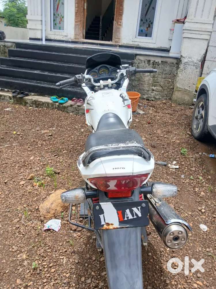 Hero bike karizma