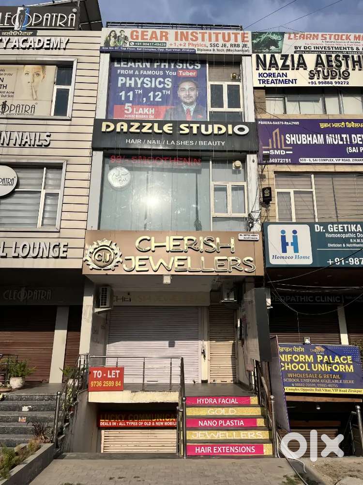 LG / 1st & 2nd Floor in Running Market