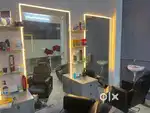 Mens parlour