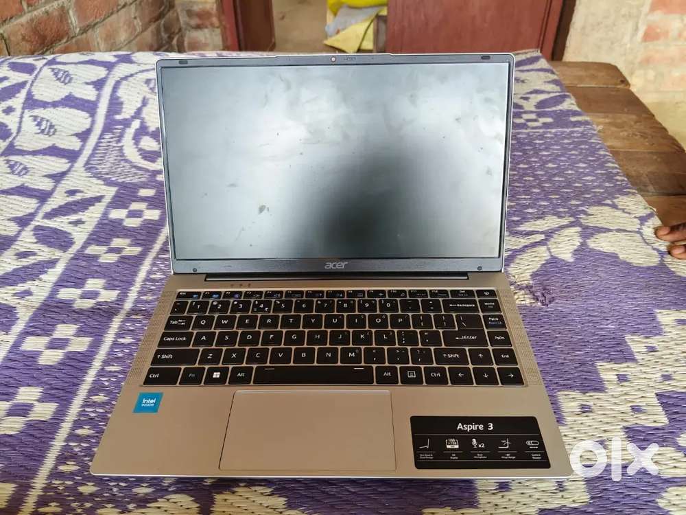 Aspire 3 A324-45 good condition