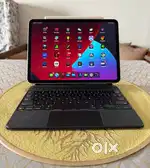 IPad Pro M2 - 512 GB (WIFI) with apple pencil