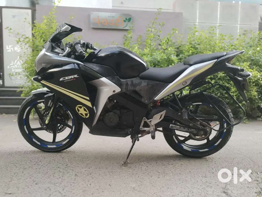 Honda cbr 150