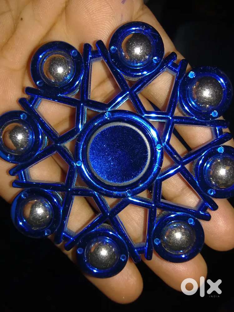 Fidget spinner
