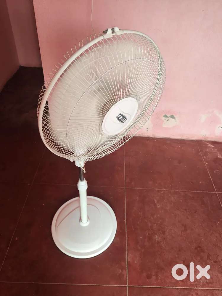 Polar Pedastal Fan - Good Condition