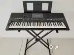 Yamaha Keyboard PSR-E463 ( Piano Combo )