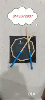 World Mac super practice pads with premium quality sticks and bag