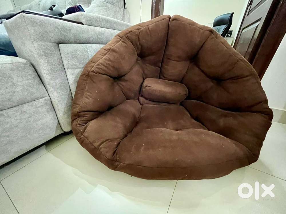 Sitting futon bean bag brown colour in very good condition