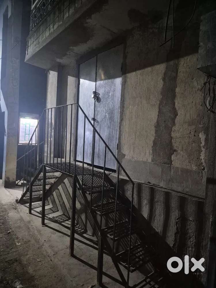 shop near garia station road