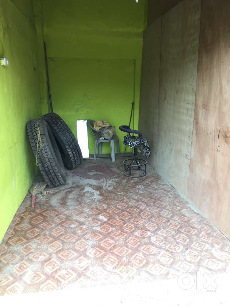Shop and Godown available for rent main road Dindayal chowk