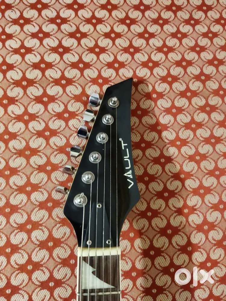 Electric guitar