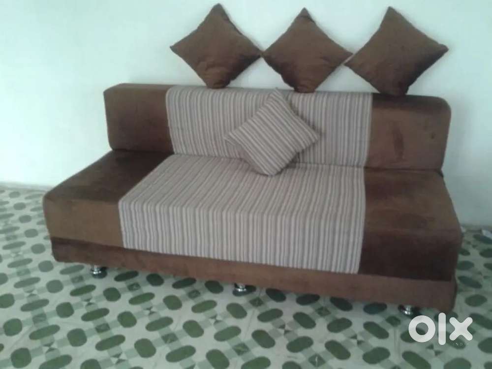 Sofa cum bed size 5 feet x 6 ft